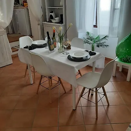 La Giara Blu Appartement *