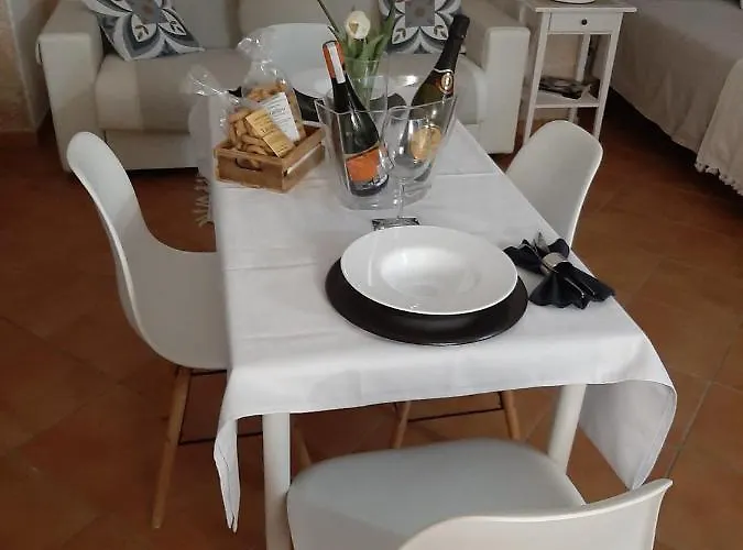 La Giara Blu Apartment *